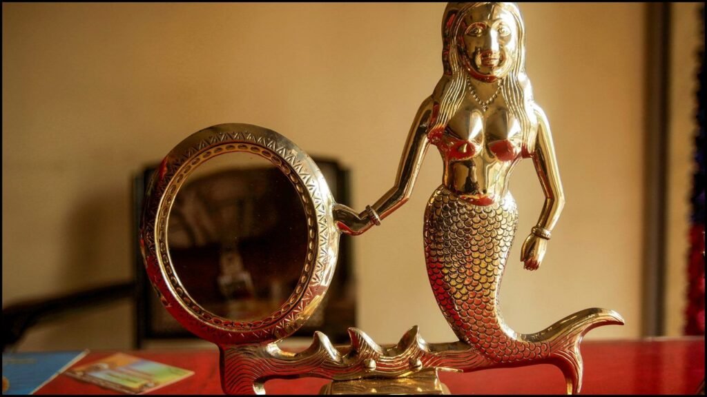 Everything About Aranmula Mirrors, Kerala’s Unique Handicraft